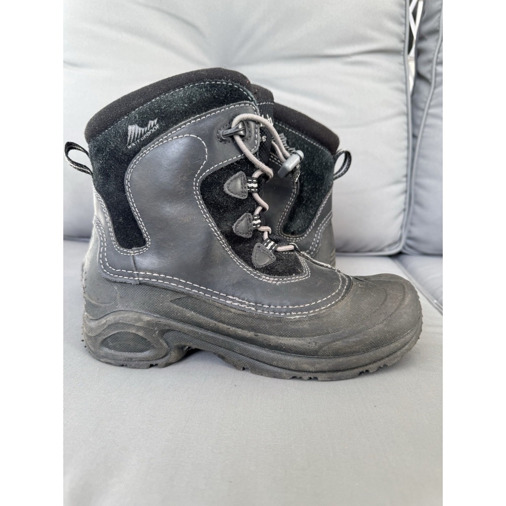 Columbia 200 Grams Bugaboot BY1287-010 Omni-Heat Waterproof Women's Size 6 Black